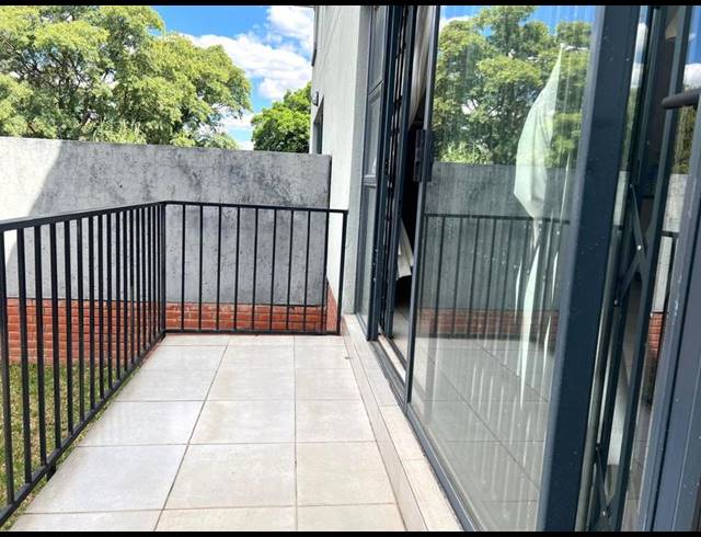 3 BEDROOM DUPLEX FOR SALE IN FERNDALE